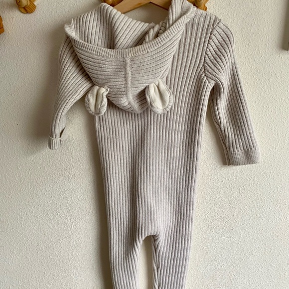 Hanna Andersson Knit Romper - Picture 2 of 3